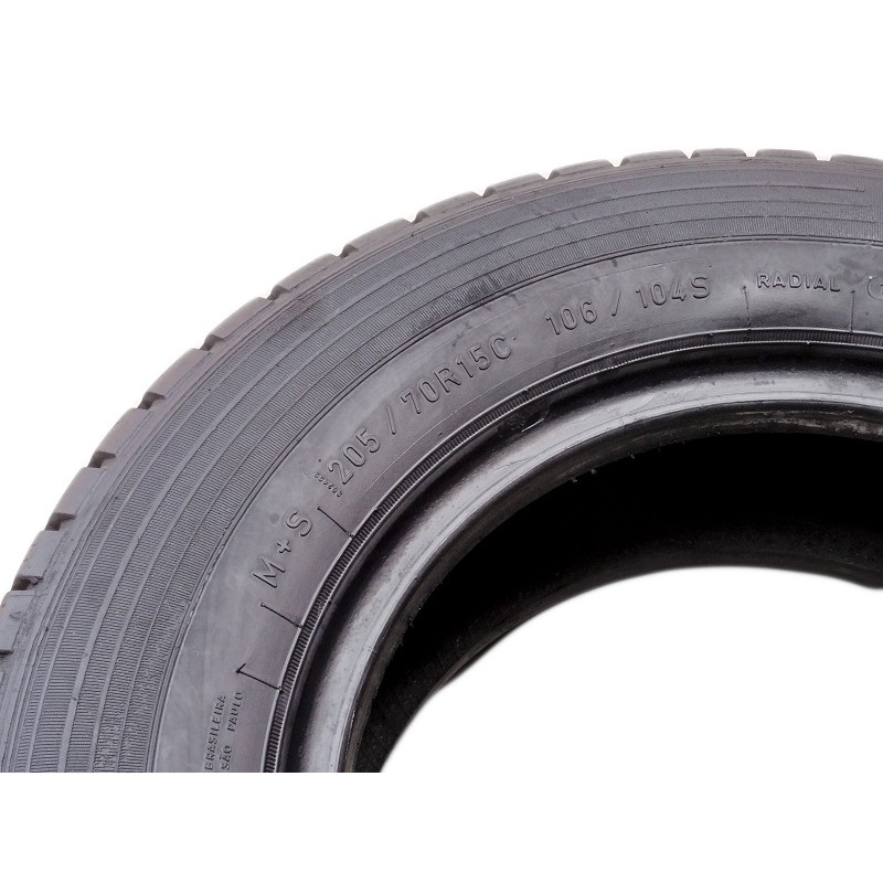 Pneu Caminhonete Aro 15 Goodyear 205/70/15 Meia Vida 