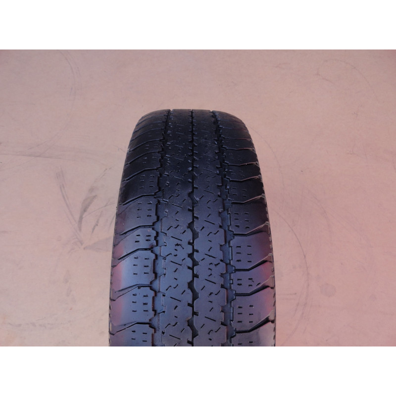 Pneu Goodyear Wrangler SR-A 235/70/16 Aro 16 Usado