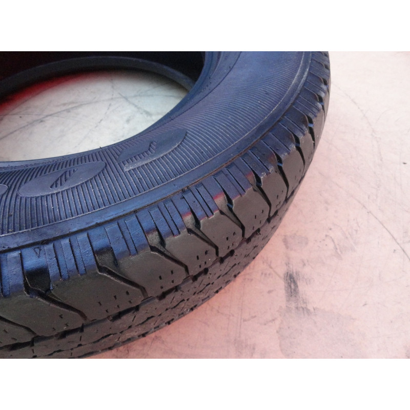 Pneu Goodyear Wrangler SR-A 235/70/16 Aro 16 Usado