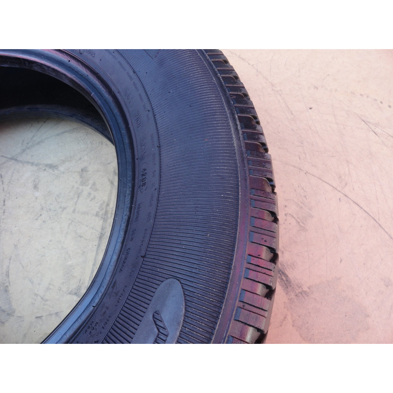 Pneu Goodyear Wrangler SR-A 235/70/16 Aro 16 Usado