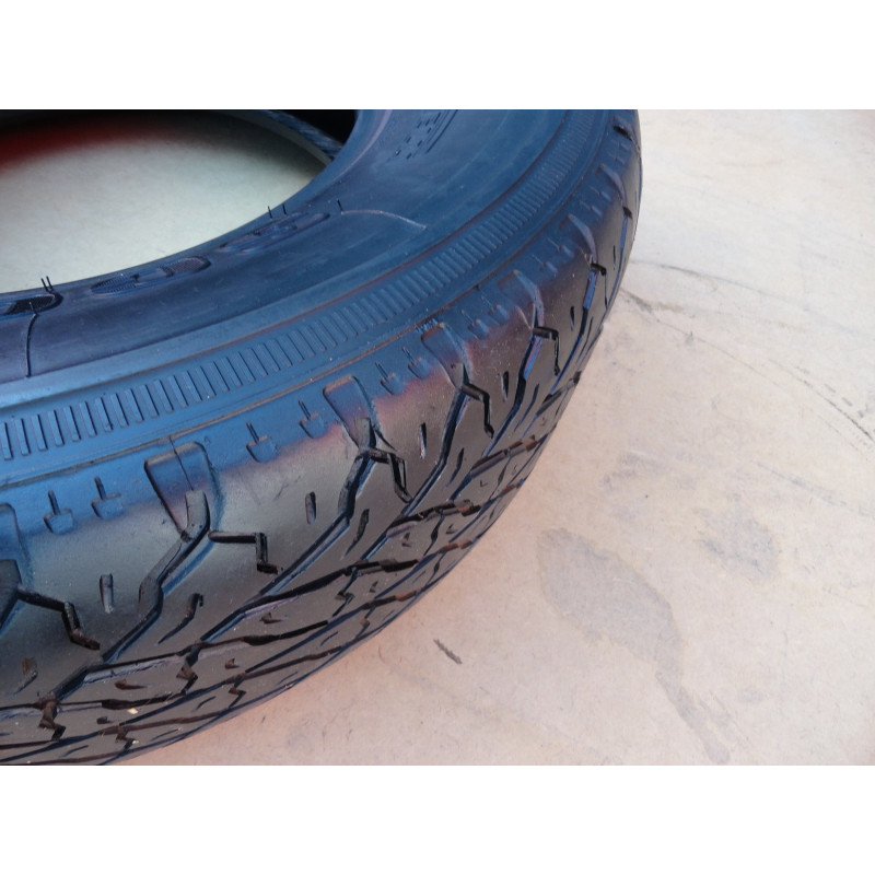 Pneu Pirelli Scorpion A/T 265 70 R16 Aro 16 Usado Riscado