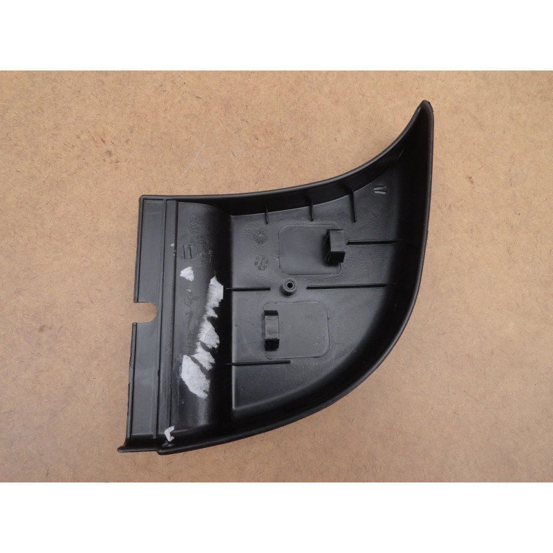 Ponteira Esquerda do Parachoque Traseiro Hilux Dupla 06 à 15