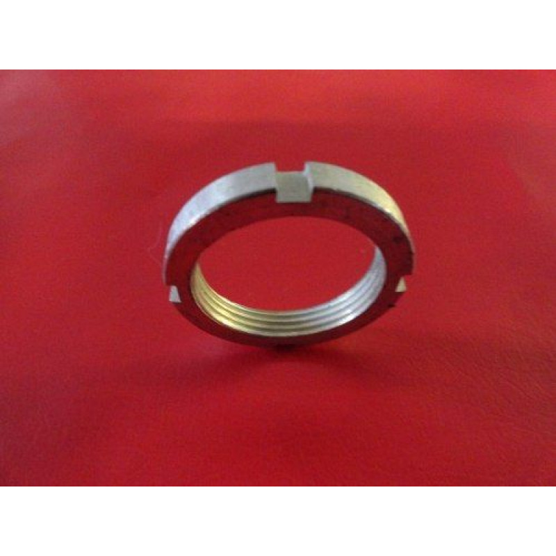 Porca Garfos Vespa M3 e M4