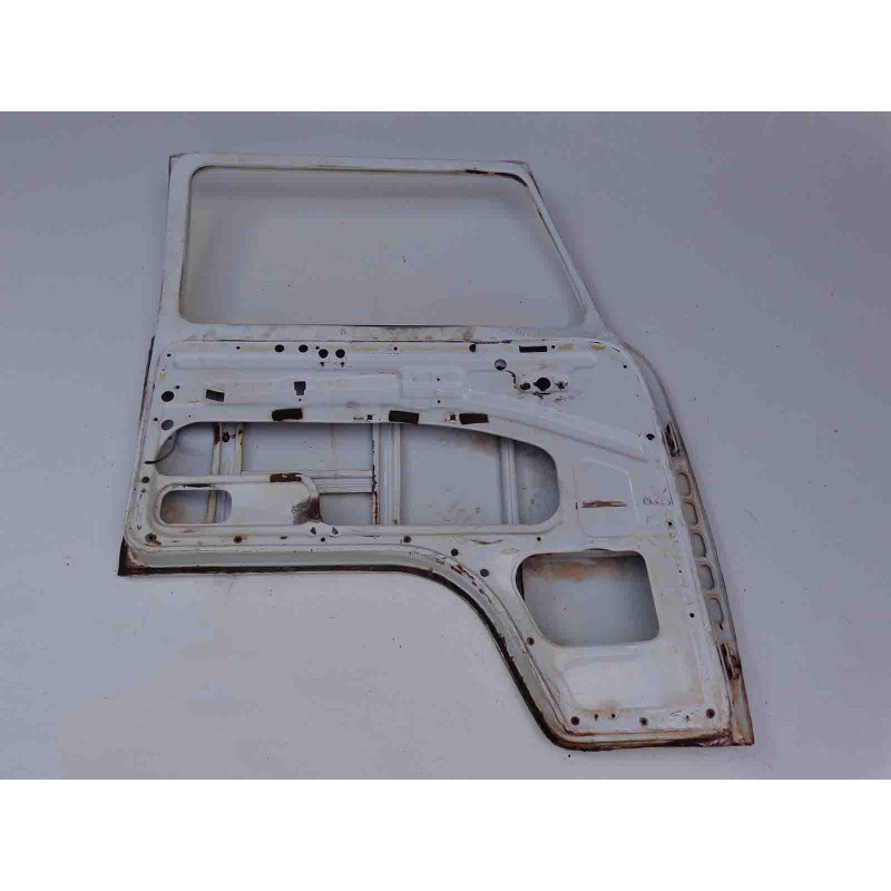 Porta Dianteira Esquerda Vw Kombi 1997 a 2013 Original Usado