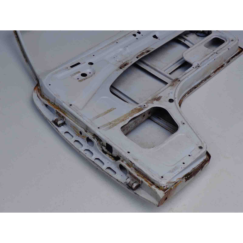 Porta Dianteira Direita Vw Kombi 1997 a 2013 Original Usado