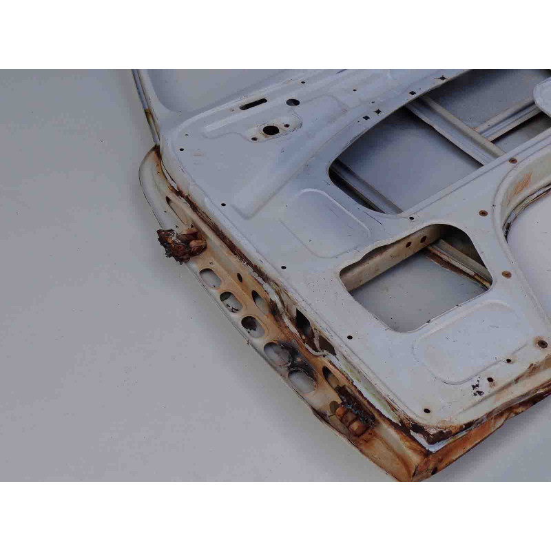 Porta Dianteira Direita Vw Kombi 1997 a 2013 Original Usado