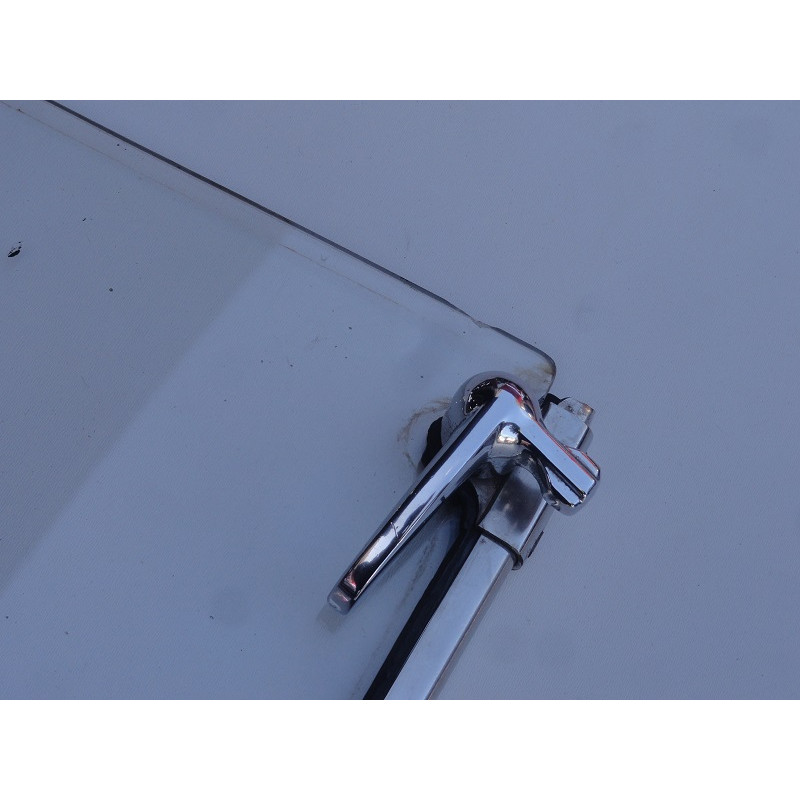 Quadro Quebra Vento Direito Fiat 147 até 1982 com Detalhe