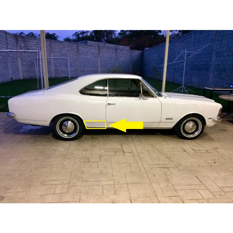 Remendo Lateral Entre Portas e Rodas Opala Direito