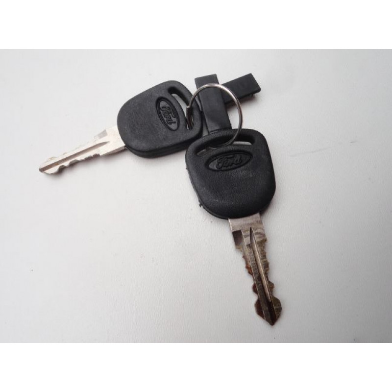 Cilindro Miolo Porta Direita Escort Verona Até 92 Original Novo