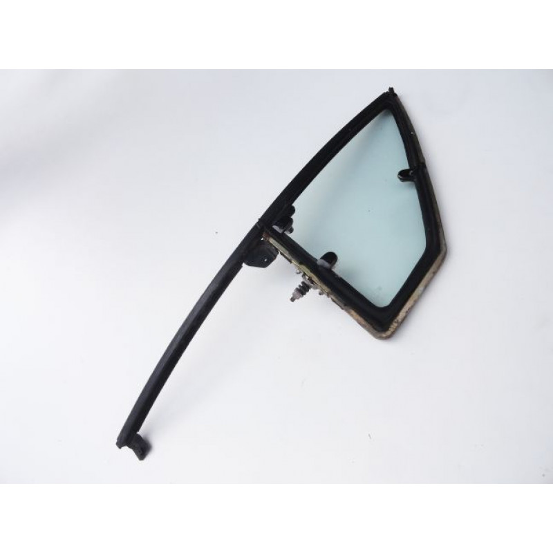 Quadro Quebra Vento Direito Monza Hatch Até 85 Verde Original