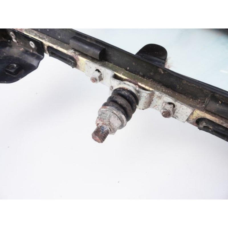 Quadro Quebra Vento Direito Monza Hatch Até 85 Verde Original