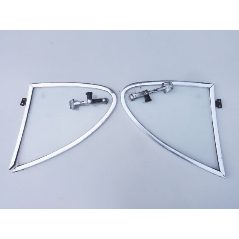 Janela Lateral Traseira Móvel Basculante Vw Sp2 Original Par