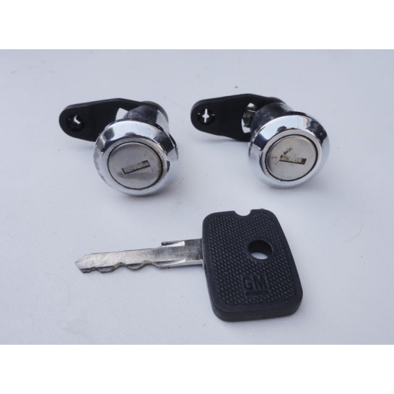 Cilindro Porta Malas Porta Luvas Porta Tanque Chevette Marrom 83 À 86 - Jogo