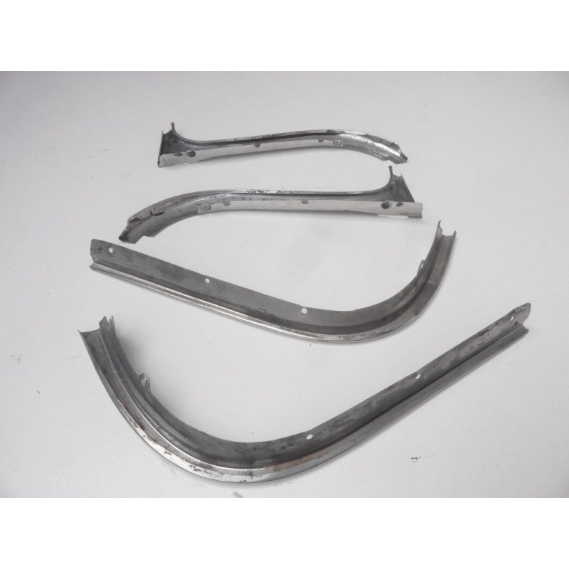 Friso Lateral Parabrisa Impala 59 e 60 4 Portas Sem Coluna - Jogo