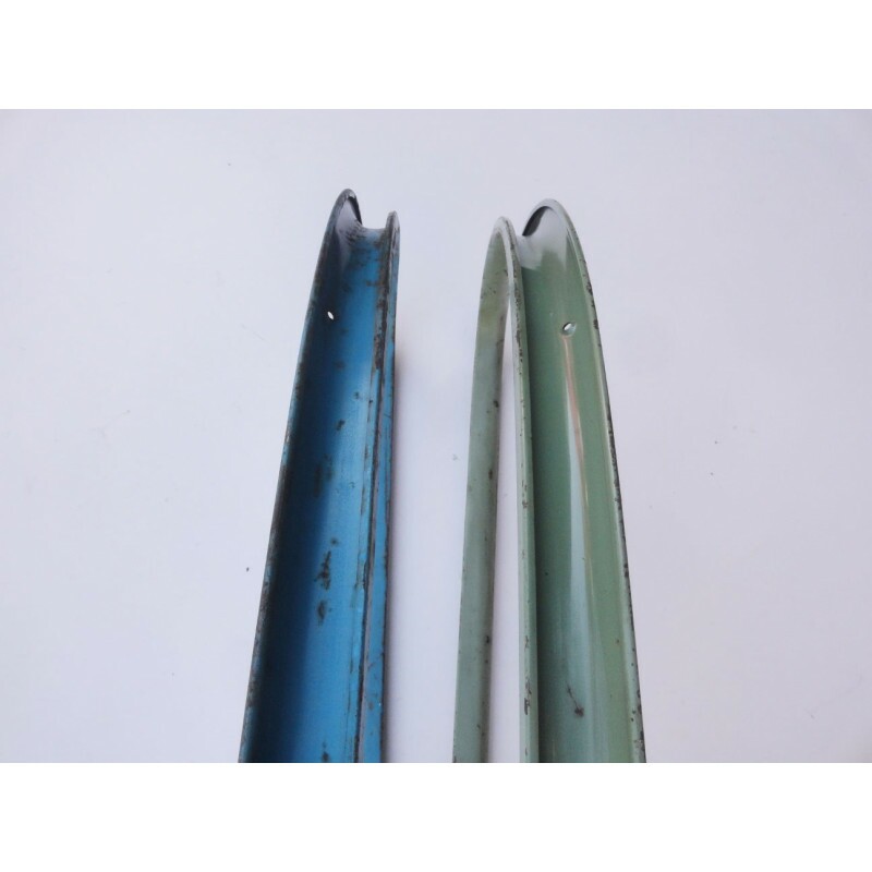 Moldura Janela Fixa Traseira Willys Ford Rural Usada - Par