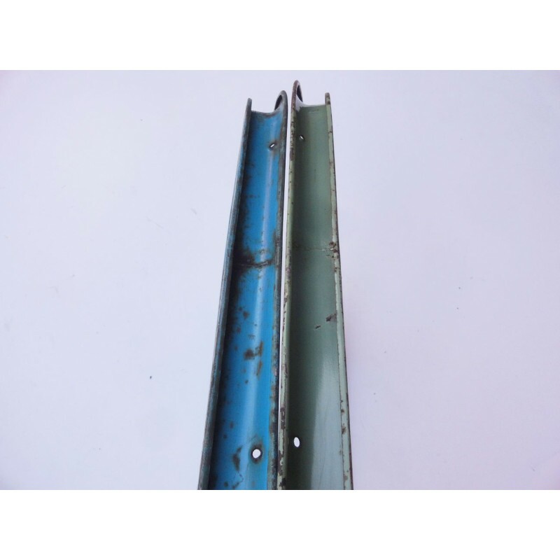 Moldura Janela Fixa Traseira Willys Ford Rural Usada - Par