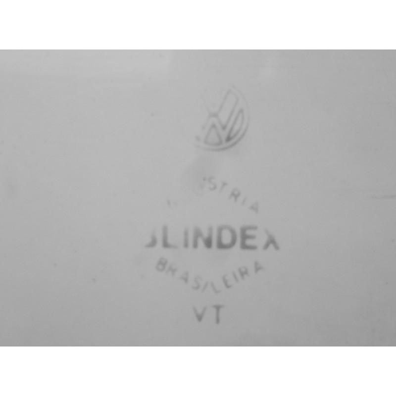 Quadro Janela Móvel Basculante Kombi Corujinha Até 75 Usado