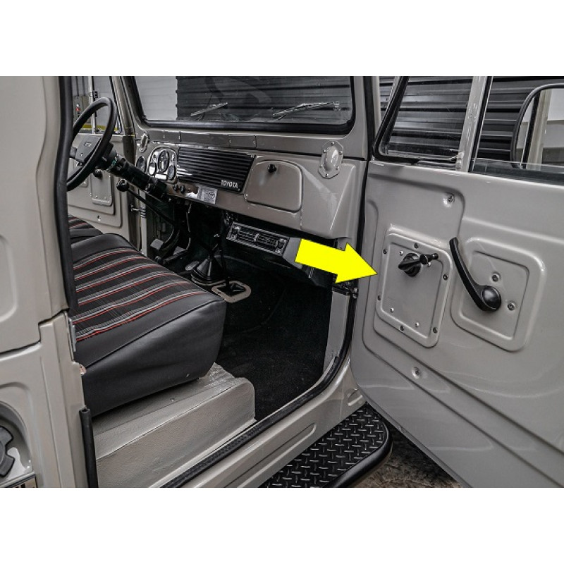 Máquina Vidro Direita C/ Moldura Toyota Bandeirante 82 À 84