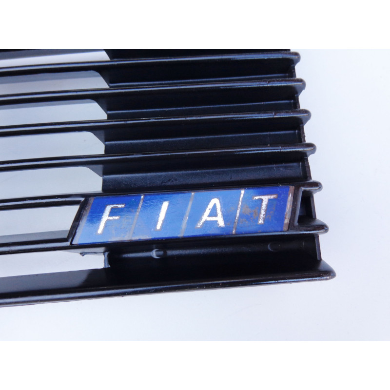 Grade Dianteira Fiat Uno Até 90 Original Usada Com Quebrados