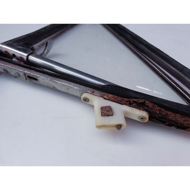 Quadro Quebra Vento Direito Fiat 147 Até 82 Original Usado