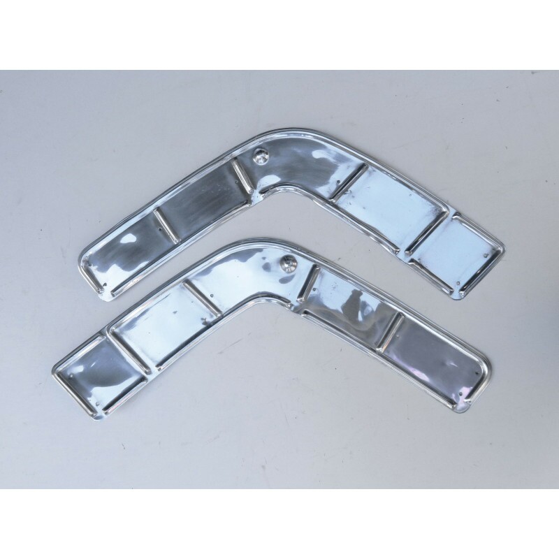 Acabamento Alumínio Parachoque Caminhão Mercedes Cara Preta - Par