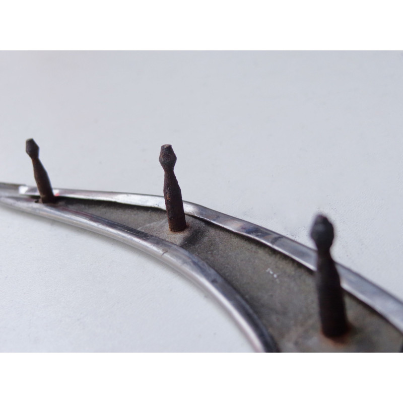 Friso do Bico da Asa Porta Traseira Esquerda Impala 1959 4 Portas