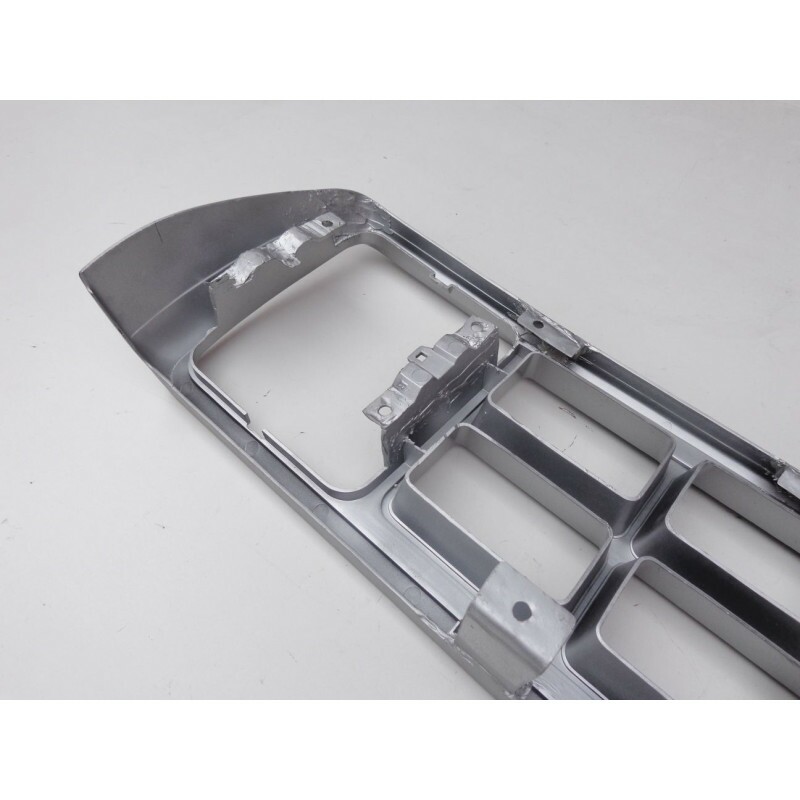 Grade Dianteira F-1000 86 à 92 Original Restaurada Com Detalhes