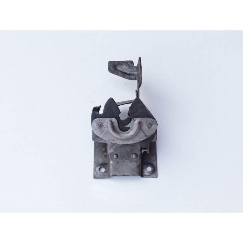 Fechadura Fecho Superior Capô F-100 F-600 62 à 64 e 69 à 71 - Braço Curto