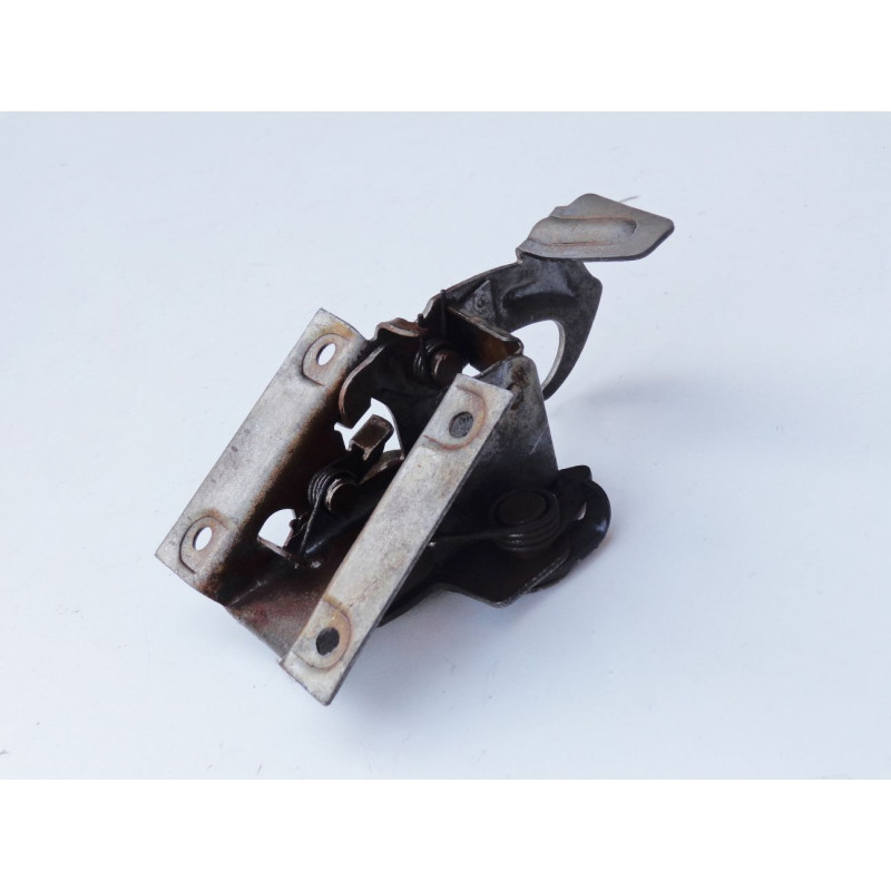 Fechadura Fecho Superior Capô F-100 F-600 62 à 64 e 69 à 71 - Braço Curto