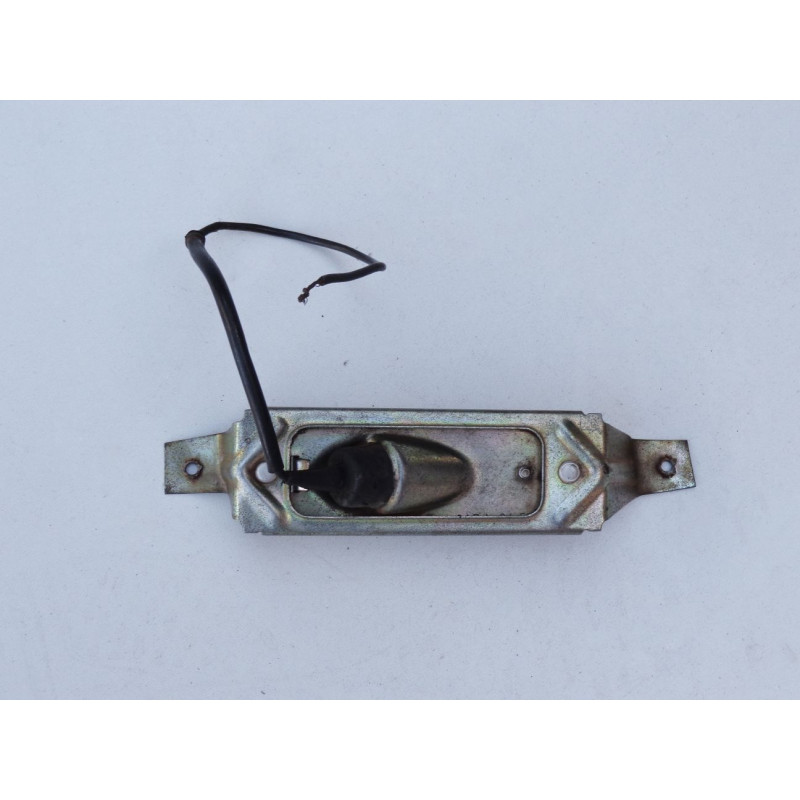 Luz De Placa Maverick 73 À 77 Original Ford Nova Com Detalhe