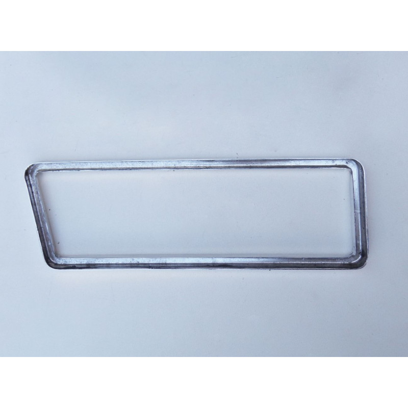 Aro Lanterna Traseira Esquerda Variant I Tl Até 72 Original Novo