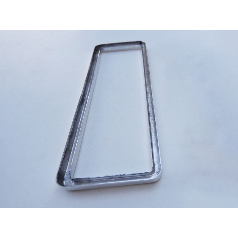 Aro Lanterna Traseira Esquerda Variant I Tl Até 72 Original Novo