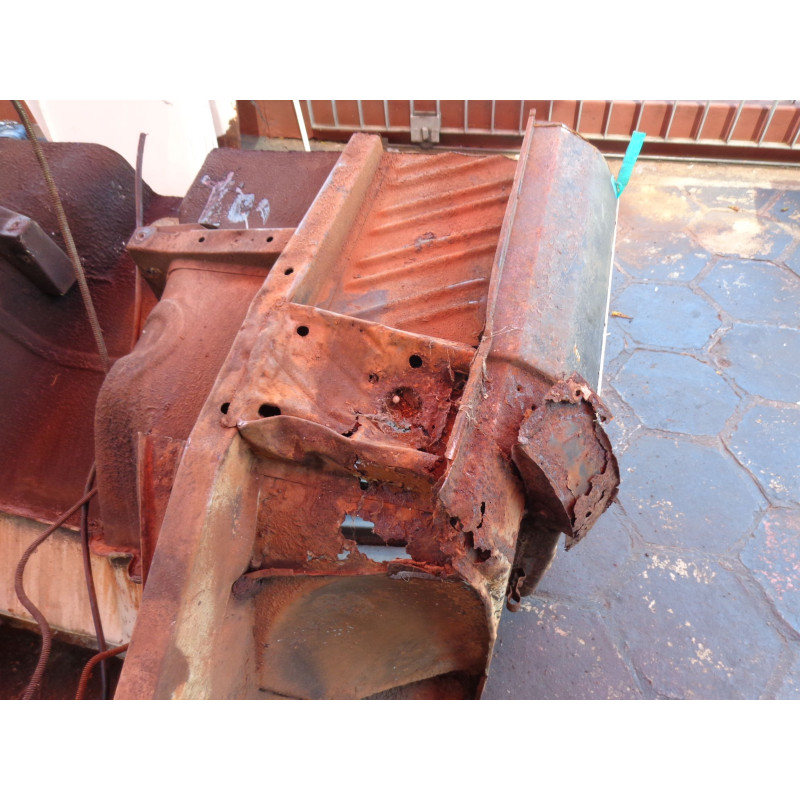 Frentão Da Carroceria Corta Fogo Dodge 1800 Polara Até 77