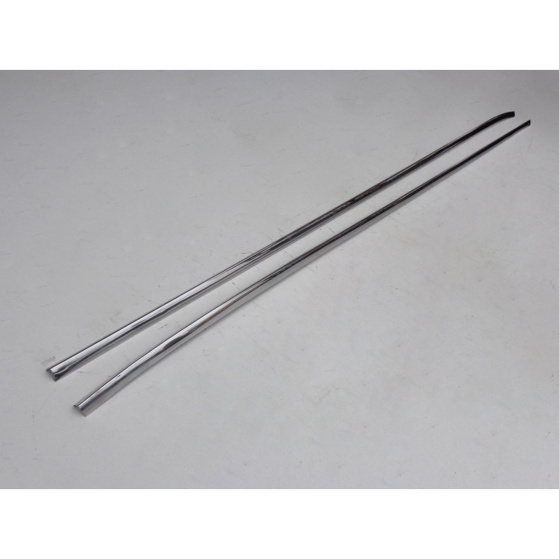 Friso Superior Lateral Traseira Ford Fairlane 59 2 Portas Usado - Par