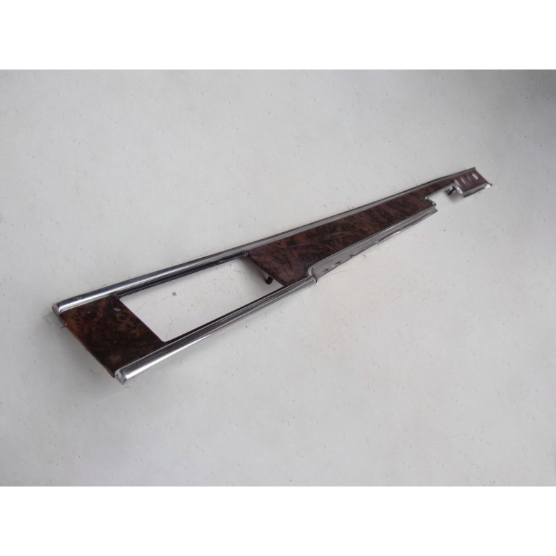 Friso Inferior Painel Landau 76 Diante Com Ar Original Usado