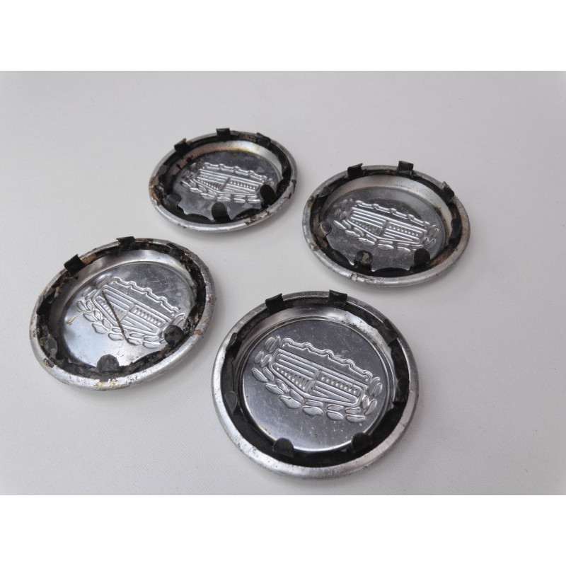 Calotinha Centro Roda Corcel Il Luxo 78 Diante Usada - Jogo