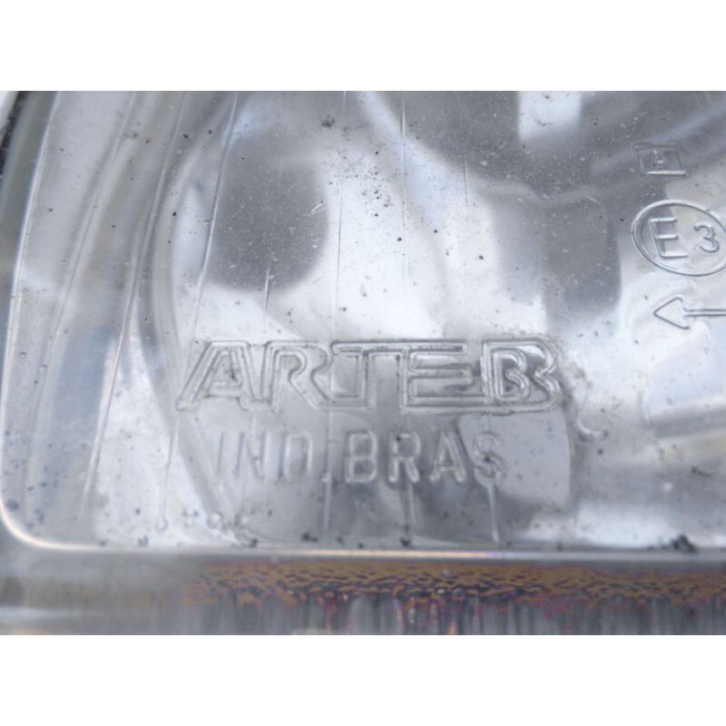 Farol Direito Gol Saveiro BX Até 84 Original Arteb Hella Usado