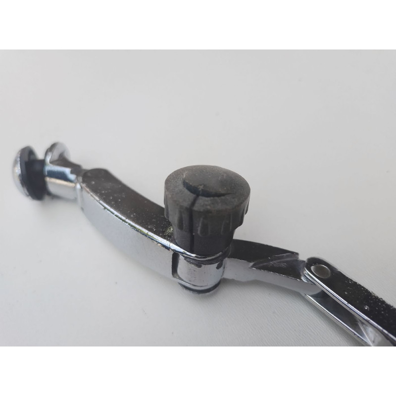 Trinco Vidro Traseiro Direito Basculante Dodge 1800 Polara Usado