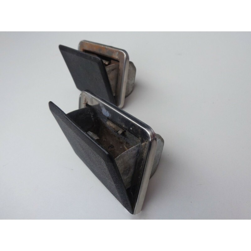 Cinzeiro Lateral Traseiro Dodge 1800 Polara Original Usado - Par