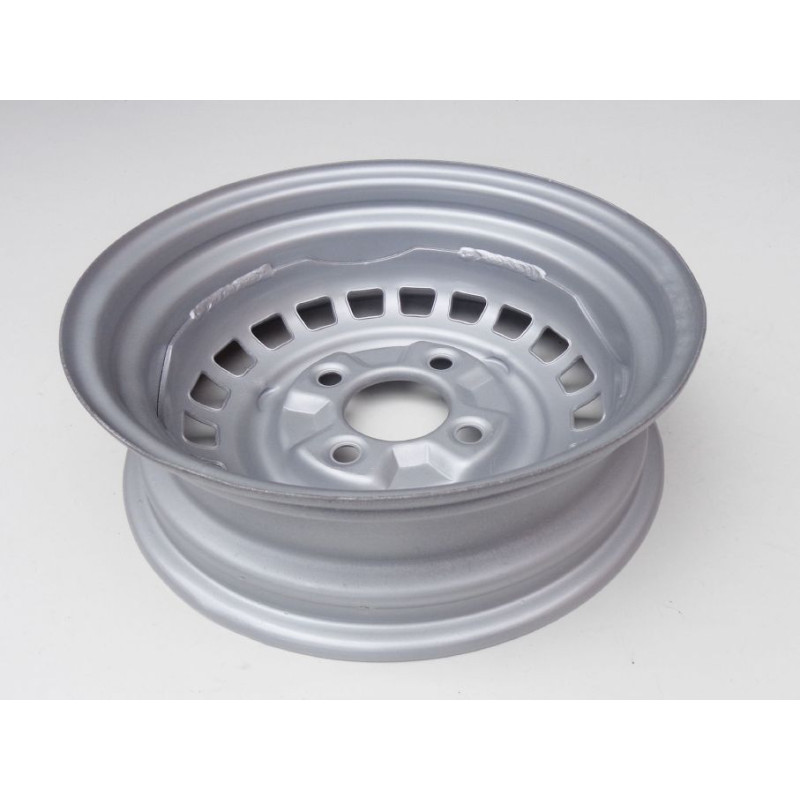 Roda Ferro Aro 15 X 4,5 Fusca 4 Furos Com Calombo Original Usada