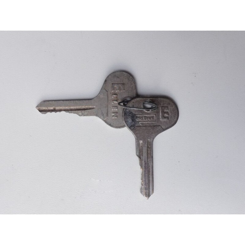 Maçaneta Tampa Traseira Rural Chave Antiga - Marca Ellen 