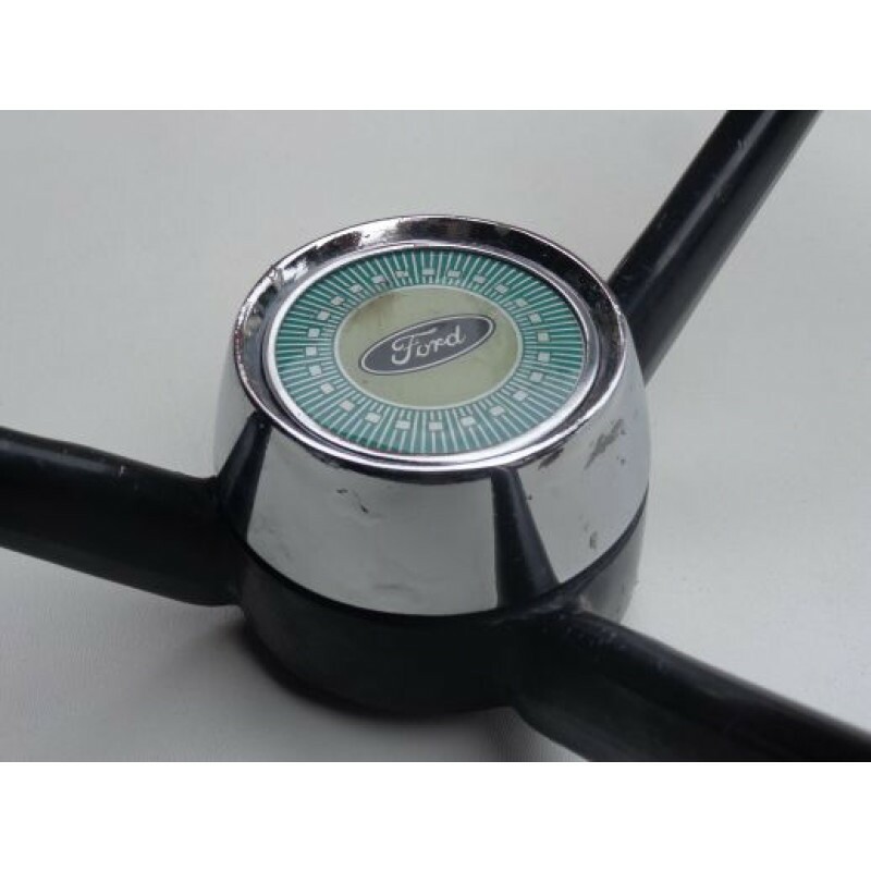 Volante Ford F-100 F-1000 1972 À 1981 Com Botão Original Usado