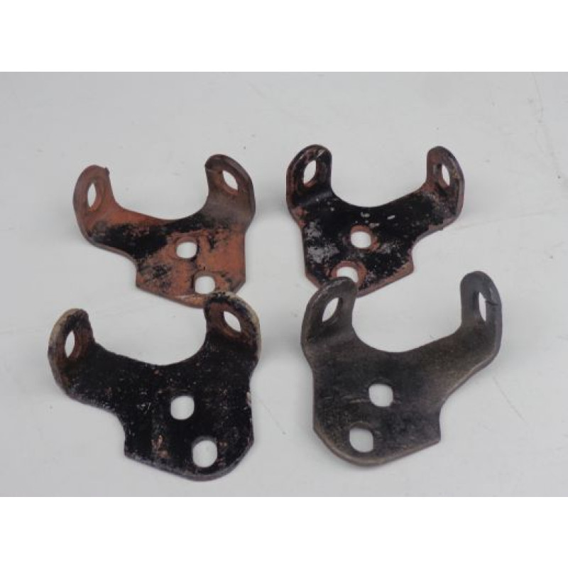 Suporte Parachoque Dianteiro C-14 C-10 D-10 Usado - Jogo