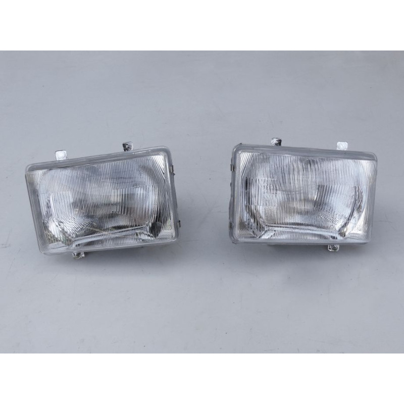 Farol Corcel Il Belina Il 78 À 84 Lente Acrílico Novo - Par