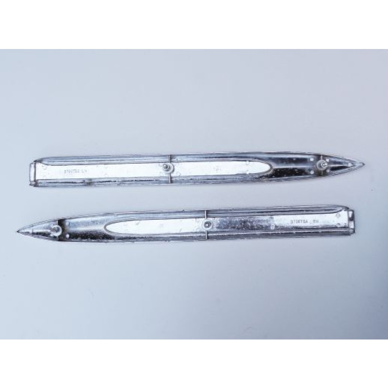 Emblema Flecha Paralama Chev Marta Rocha 1956 Parcial - Par