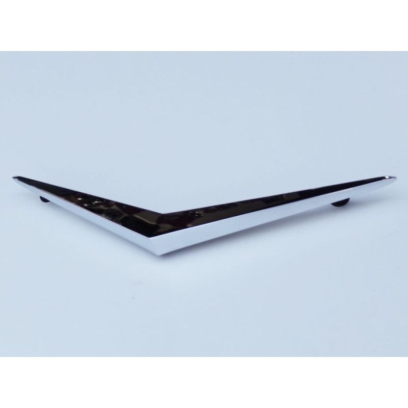 Emblema V Do Capô Chevrolet Passeio Bel Air 1956 Novo