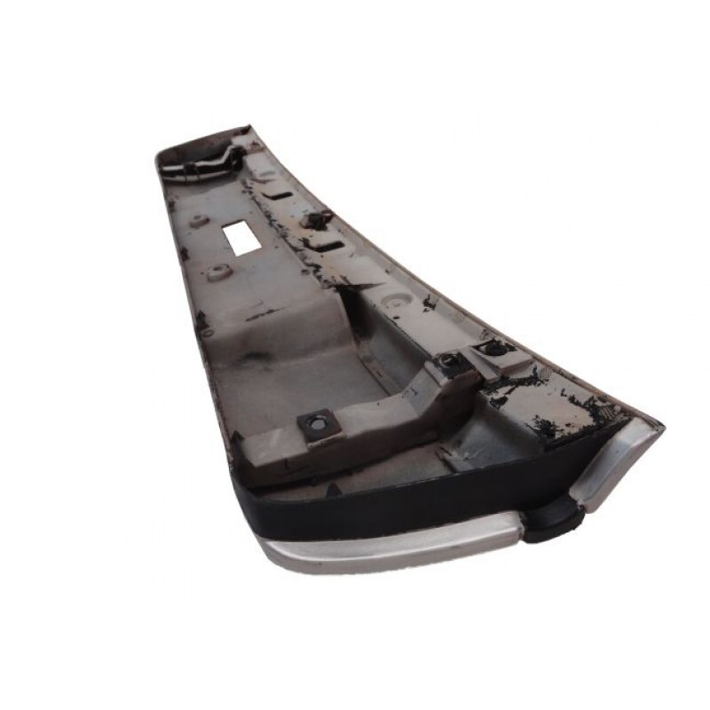 Aplique Parachoque Traseira Palio Weekend 97 À 2000 Usado