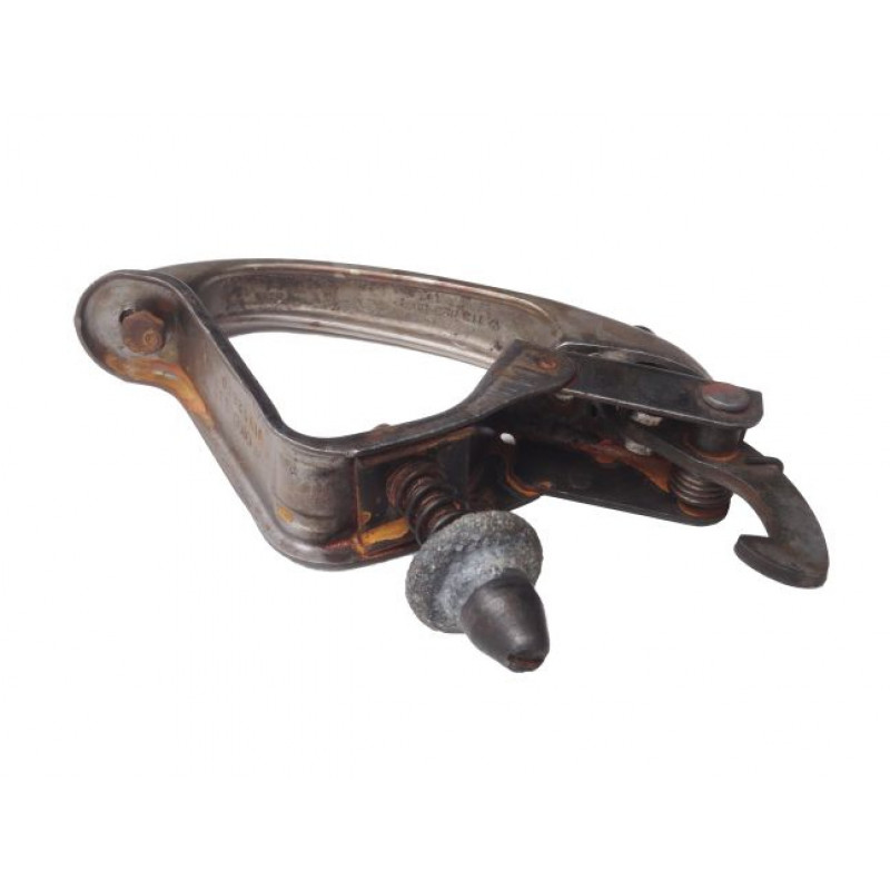 Maçaneta Capô Dianteiro Fusca 71 Em Diante Original Vw Usada