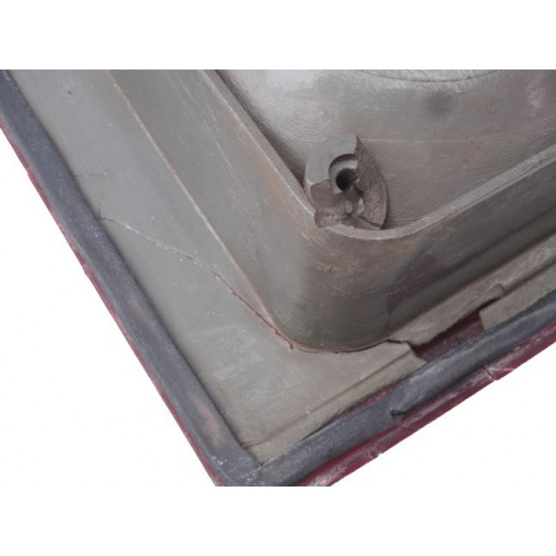 Lanterna Traseira Esquerda Dodge Polara 78 Diante Original Usada