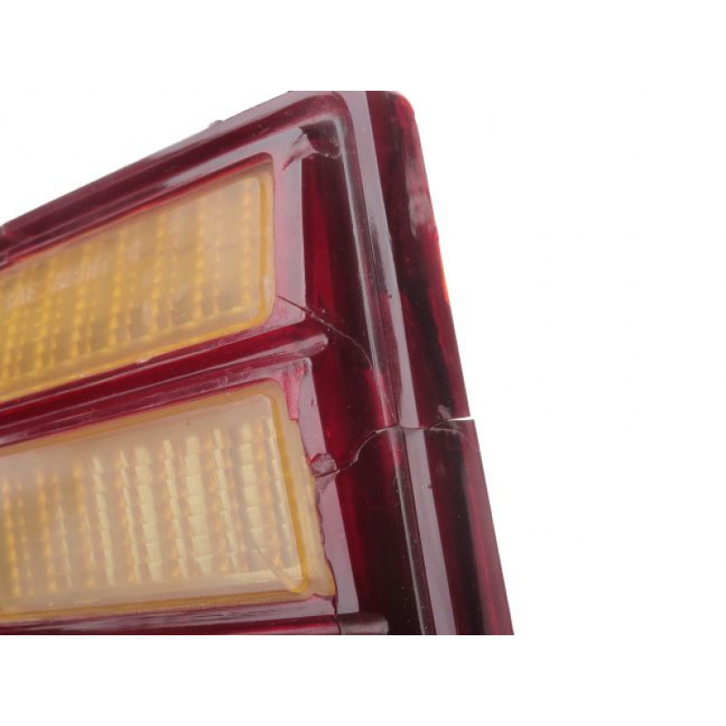 Lanterna Traseira Esquerda Dodge Polara 78 Diante Original Usada
